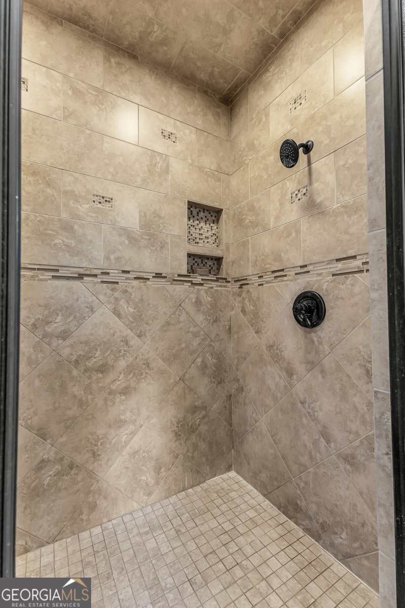 382 Savannah Road Richmond Hill GA 31324