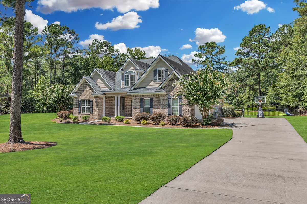 382 Savannah Road Richmond Hill GA 31324