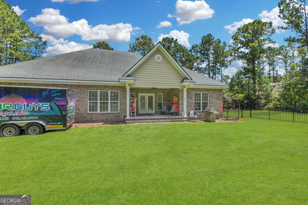 382 Savannah Road Richmond Hill GA 31324