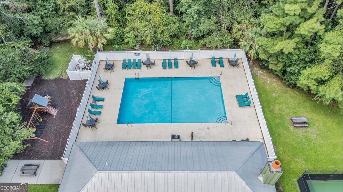 382 Savannah Road Richmond Hill GA 31324