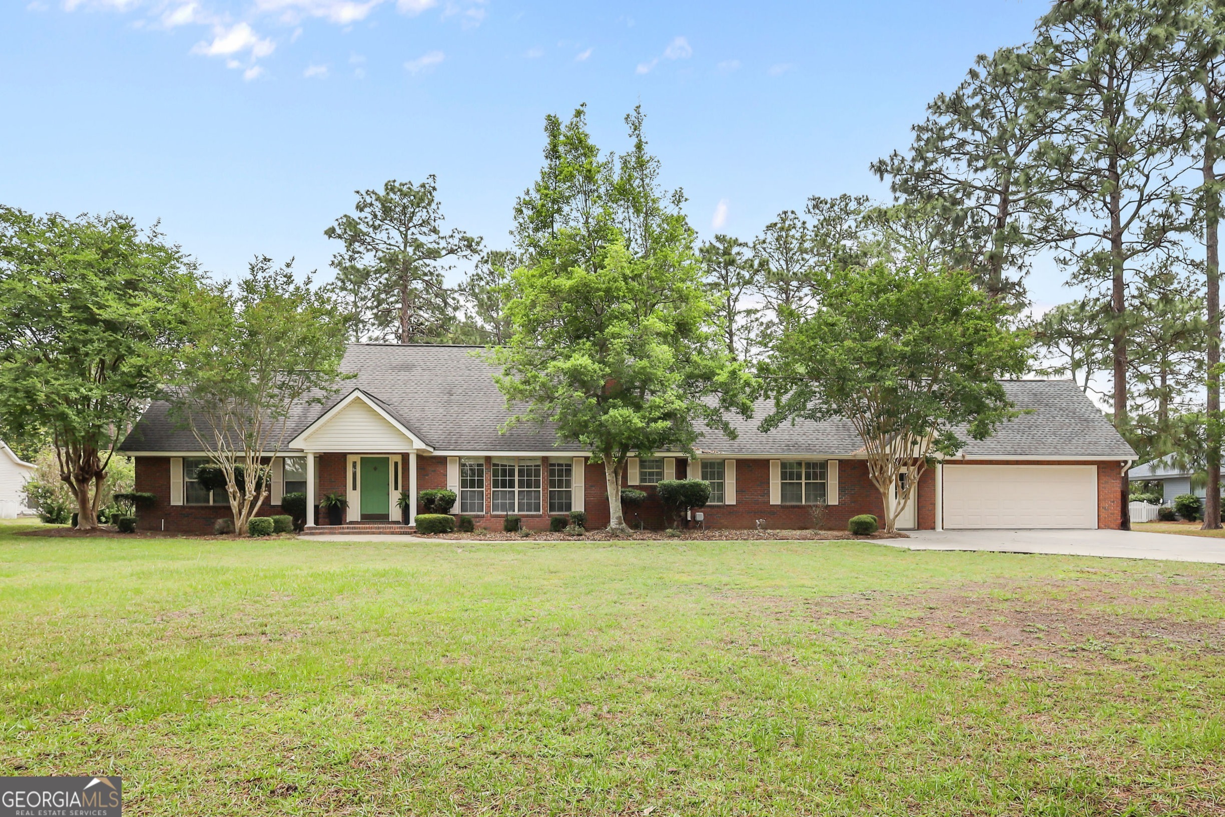 8 N Bogey Drive Jesup GA 31546
