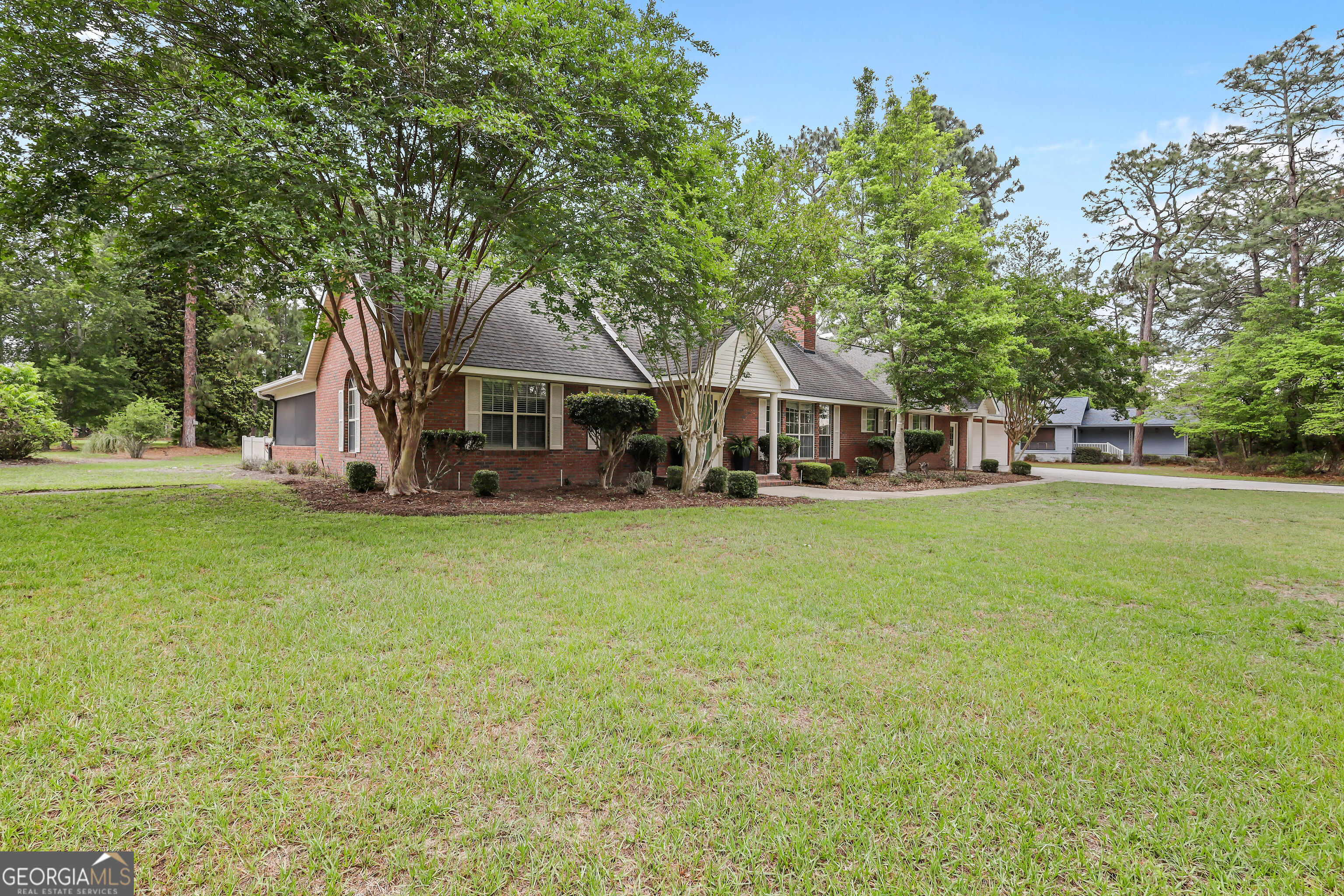 8 N Bogey Drive Jesup GA 31546
