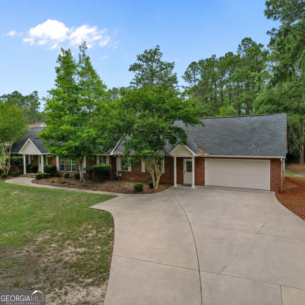 8 N Bogey Drive Jesup GA 31546