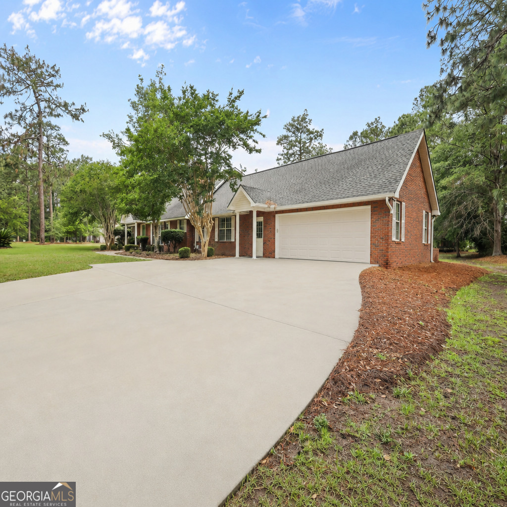 8 N Bogey Drive Jesup GA 31546