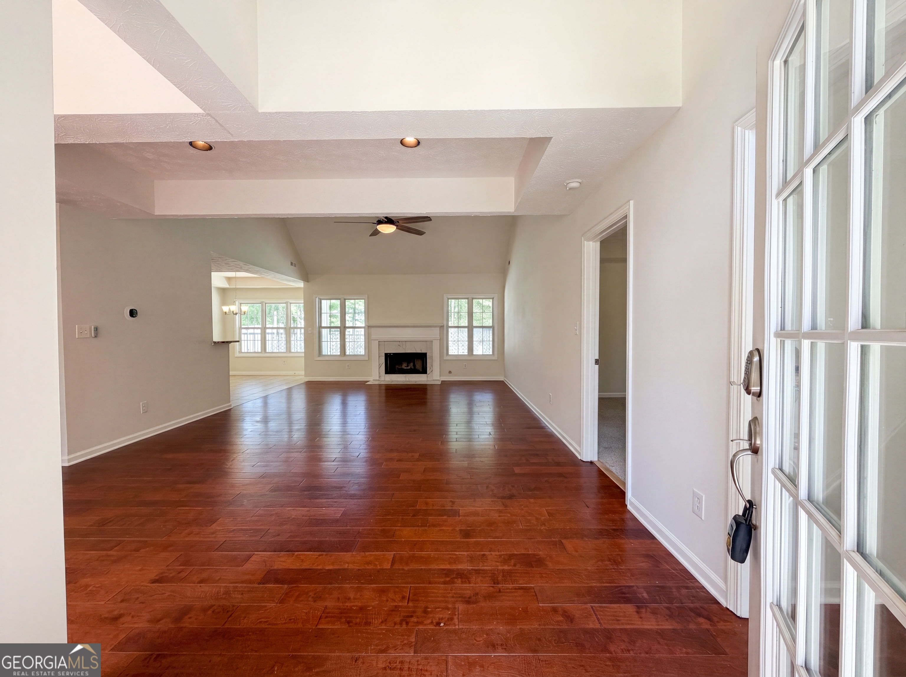 335 Hunters Glen Fayetteville GA 30215