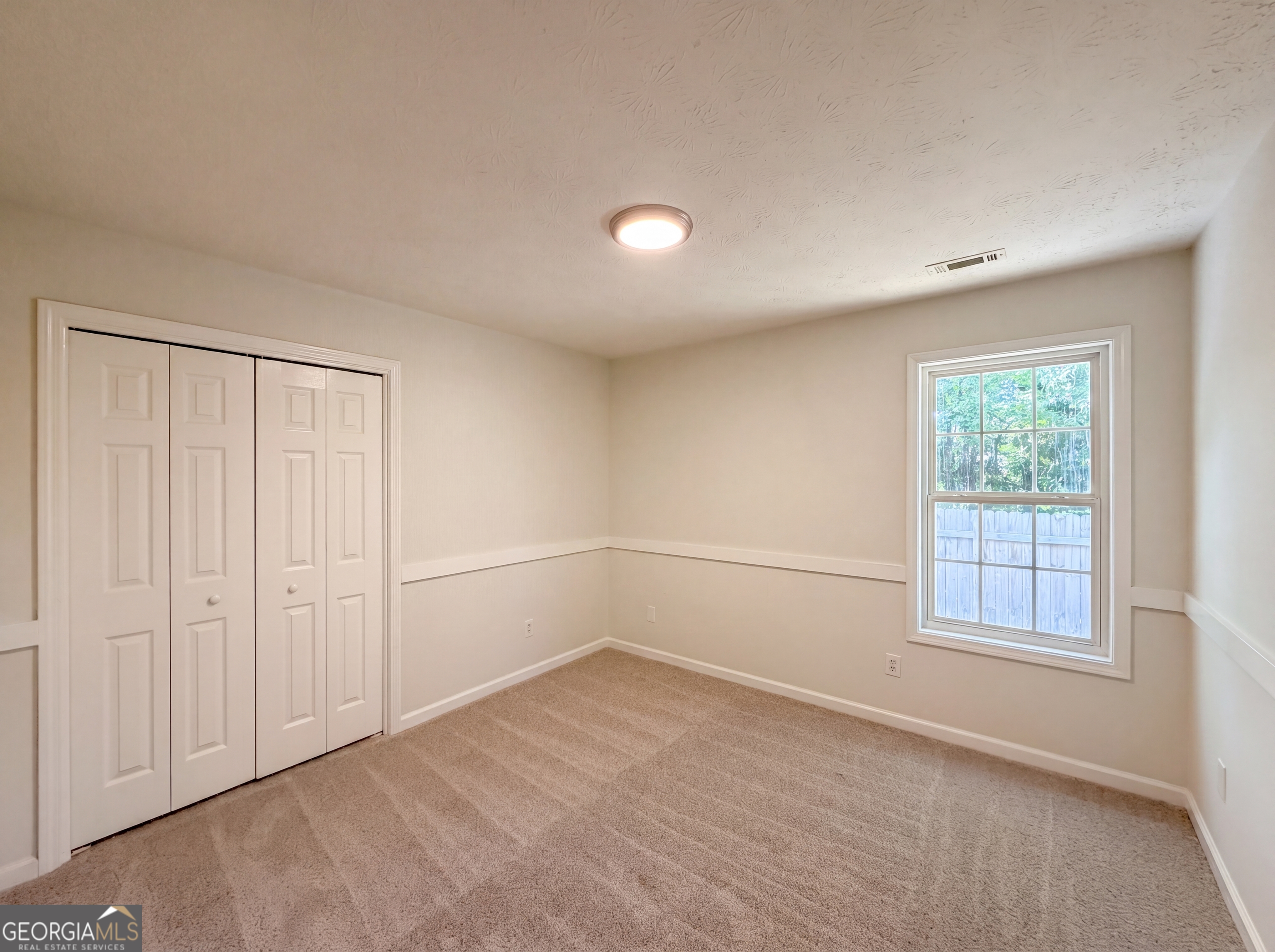 335 Hunters Glen Fayetteville GA 30215