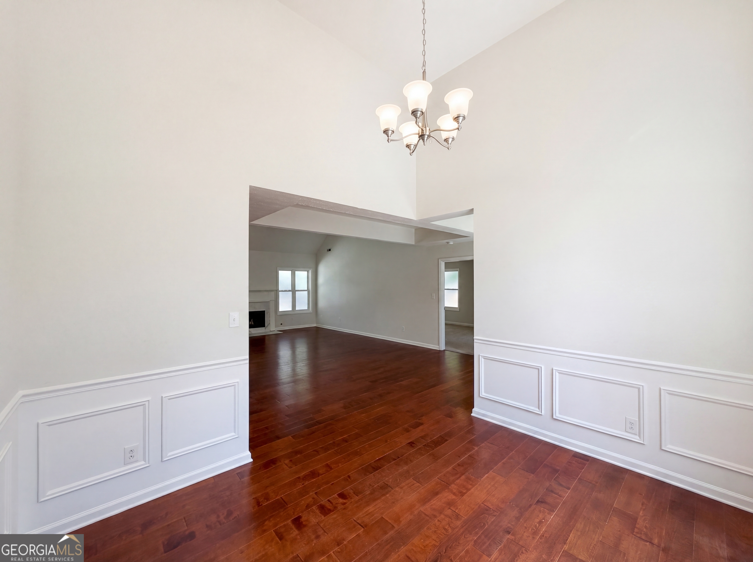 335 Hunters Glen Fayetteville GA 30215