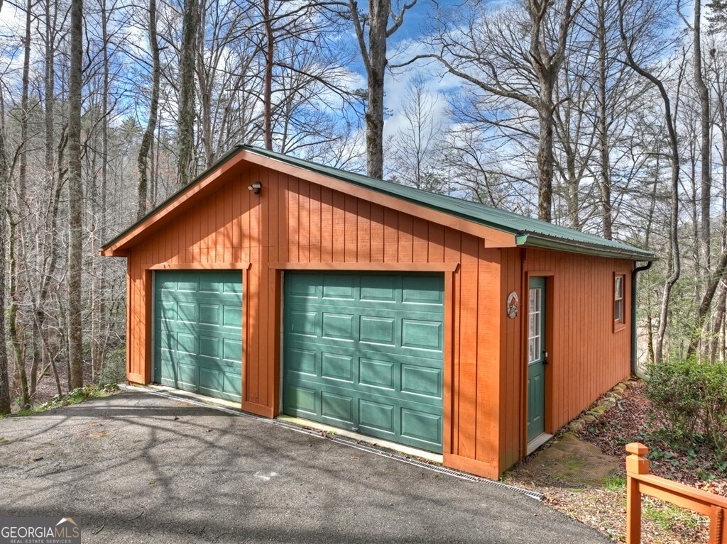 4081 Whitepath Road Ellijay GA 30540