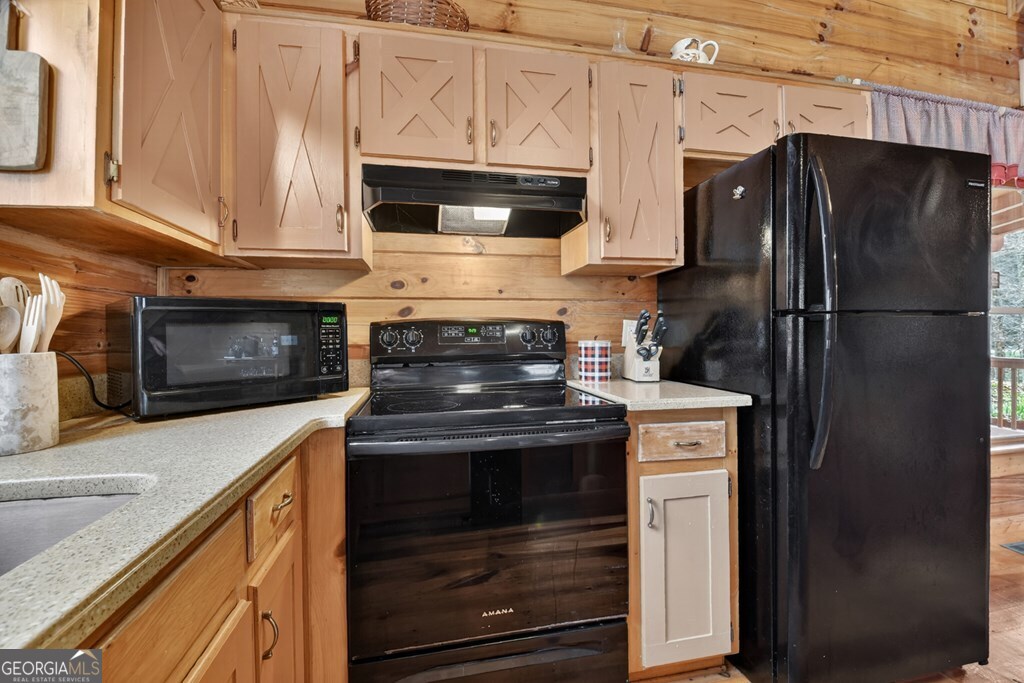 4081 Whitepath Road Ellijay GA 30540