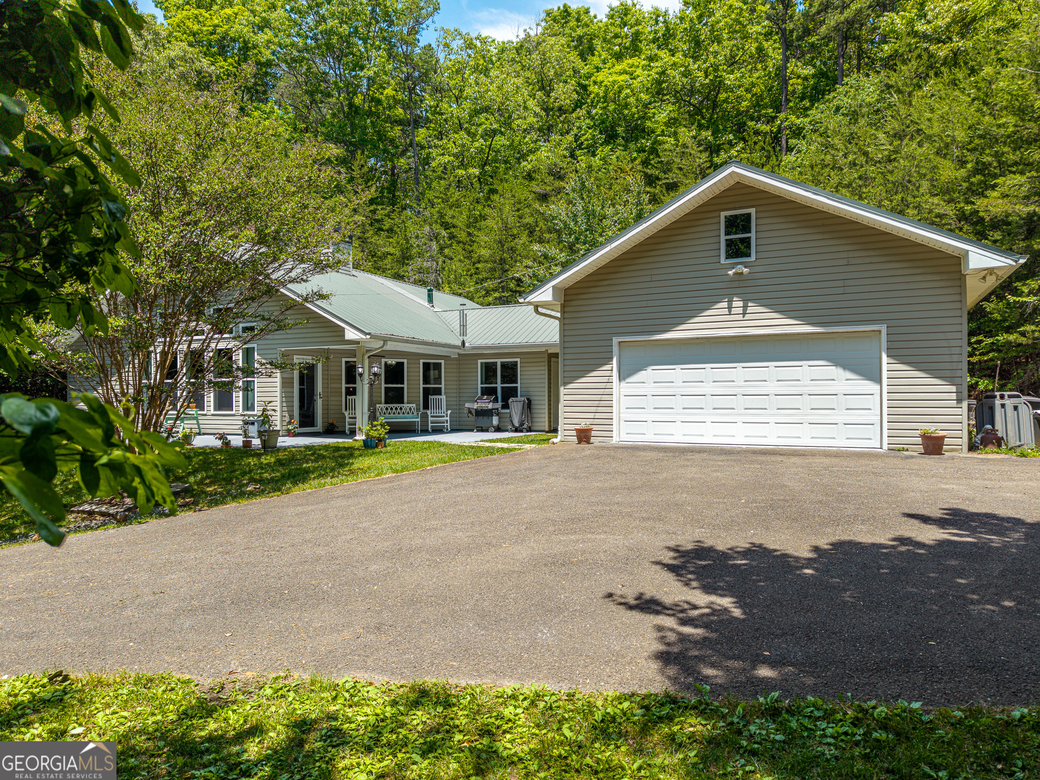 9121 Roy Road Ellijay GA 30536