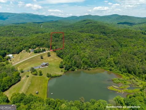 9121 Roy Road Ellijay GA 30536