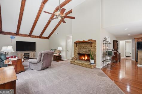 9121 Roy Road Ellijay GA 30536