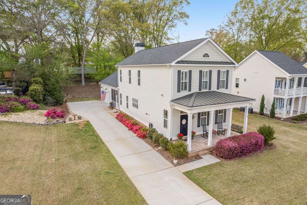 99 Middle Street Senoia GA 30276