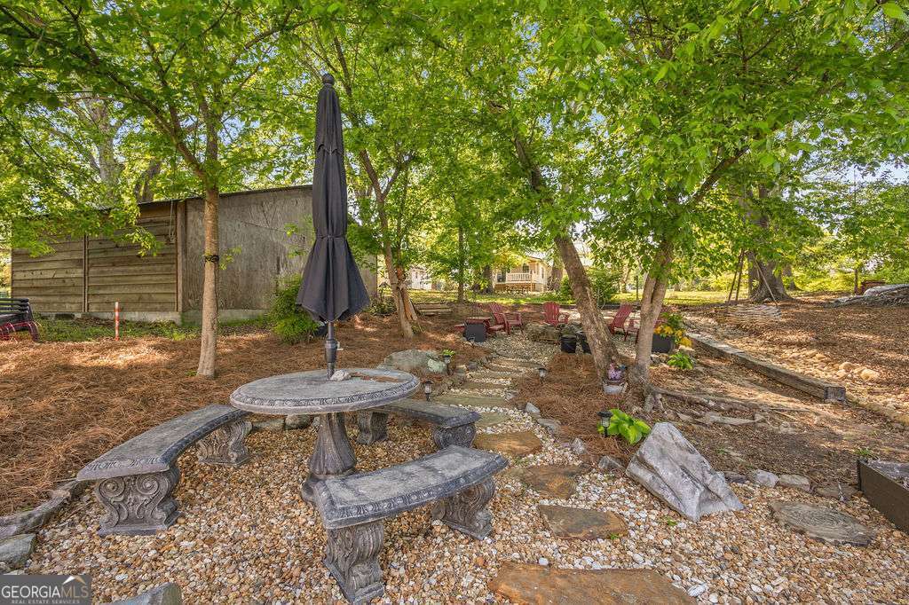 99 Middle Street Senoia GA 30276