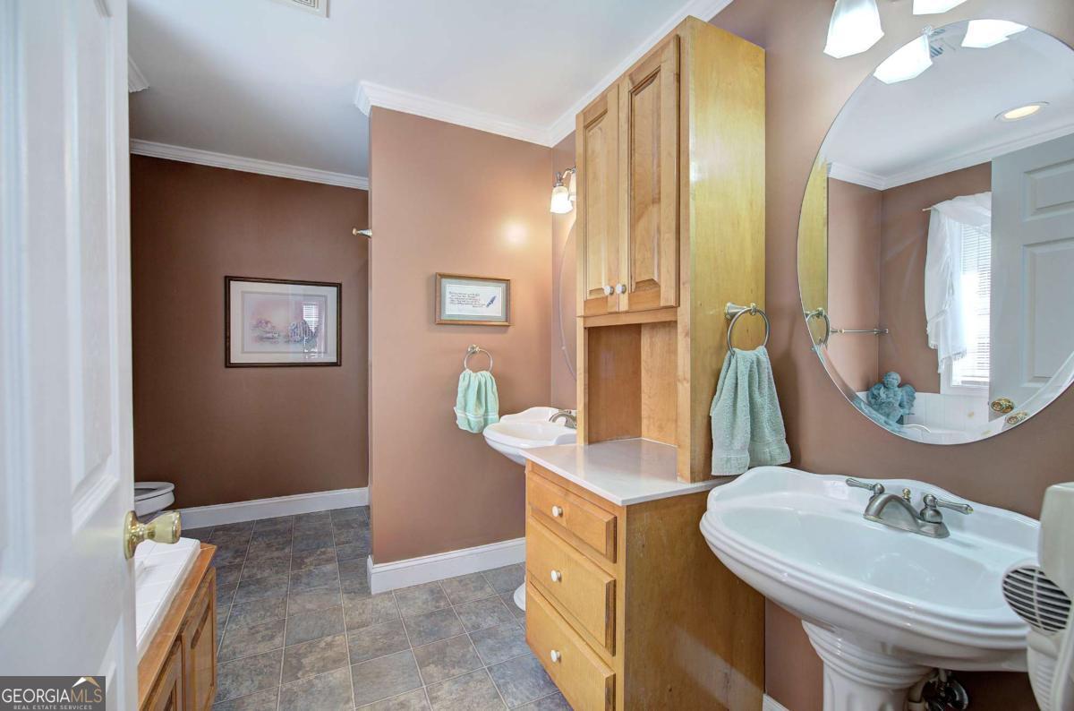 1180 Hall Station Road NW Adairsville GA 30103