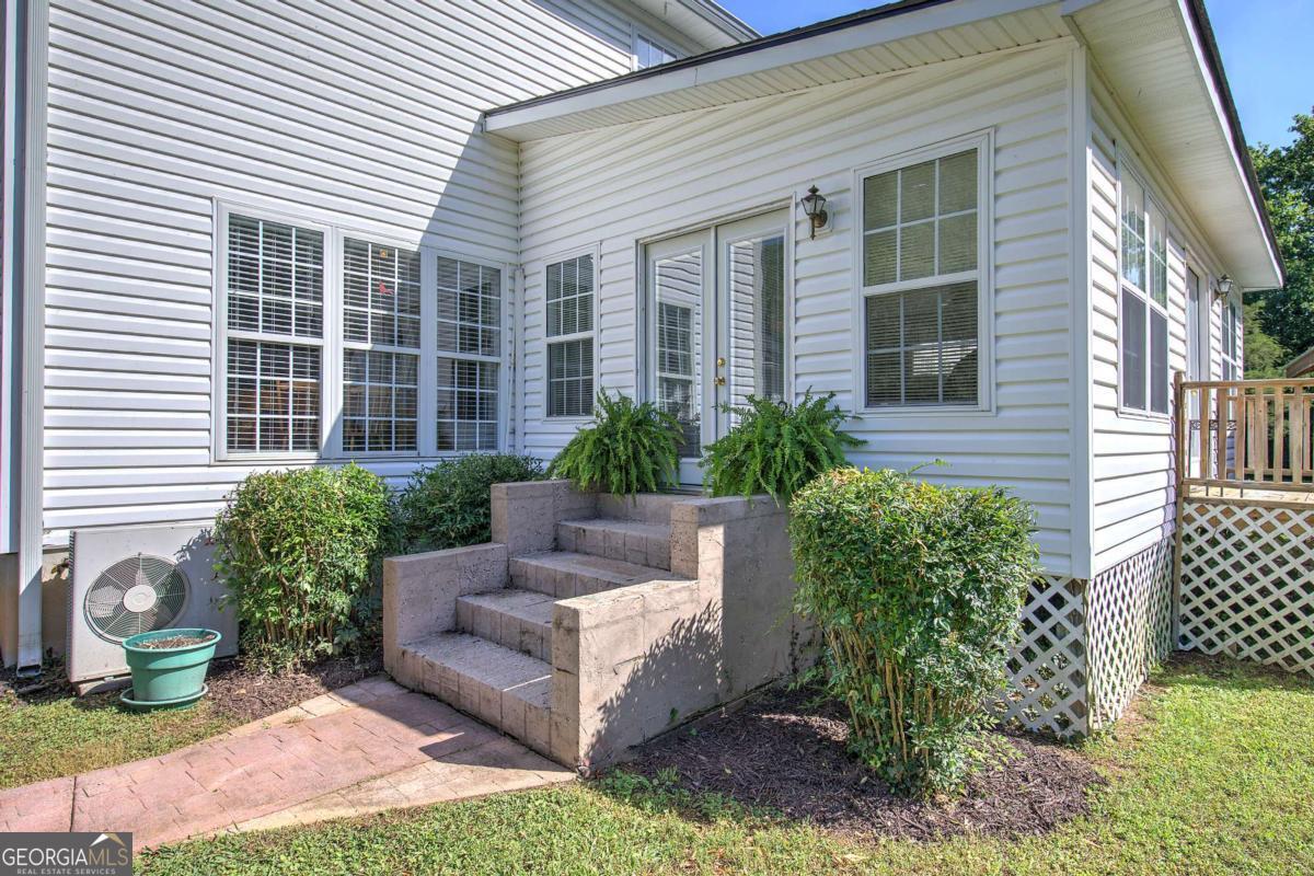 1180 Hall Station Road NW Adairsville GA 30103
