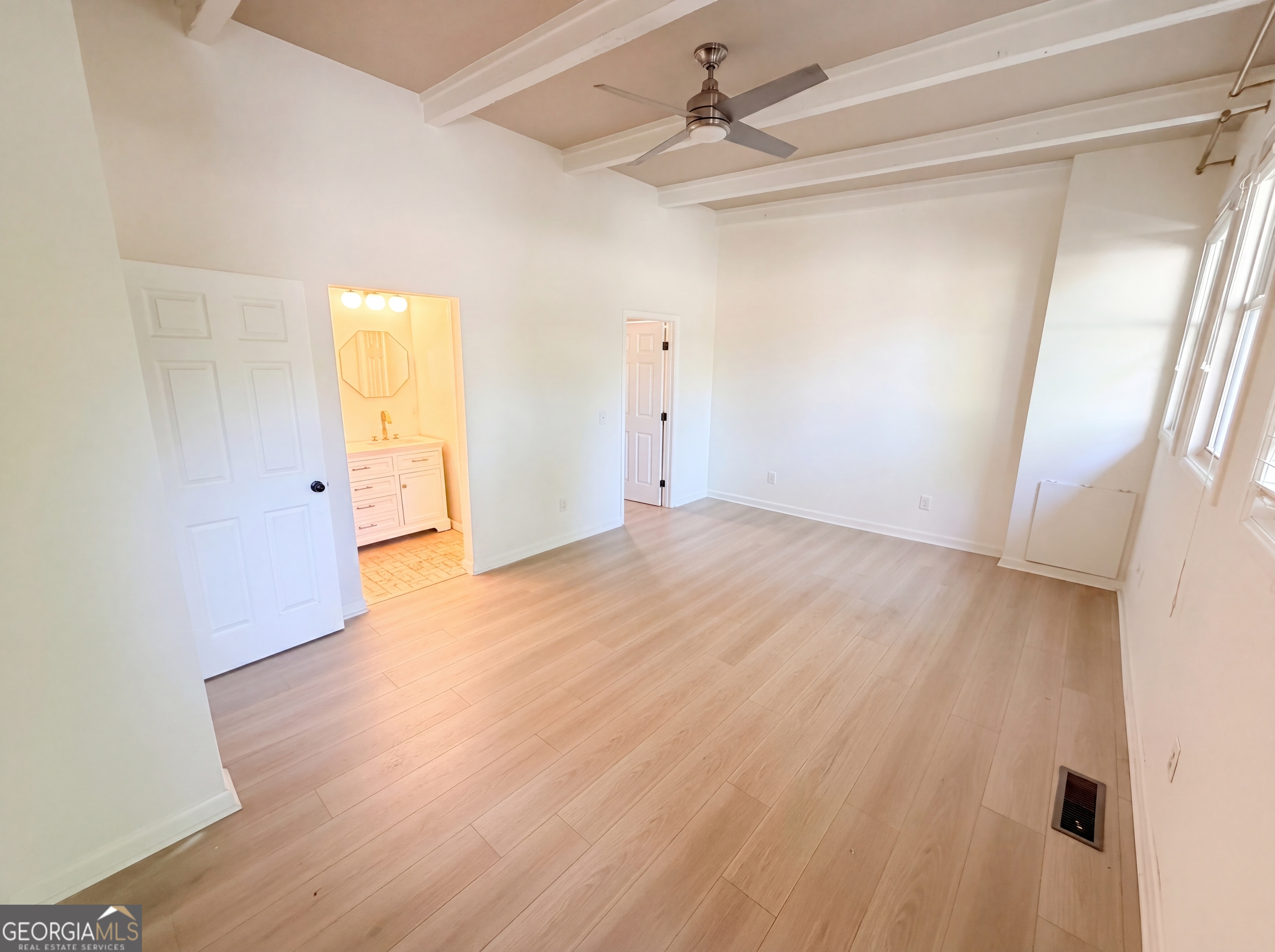 1663 Seayes Road SW Mableton GA 30126