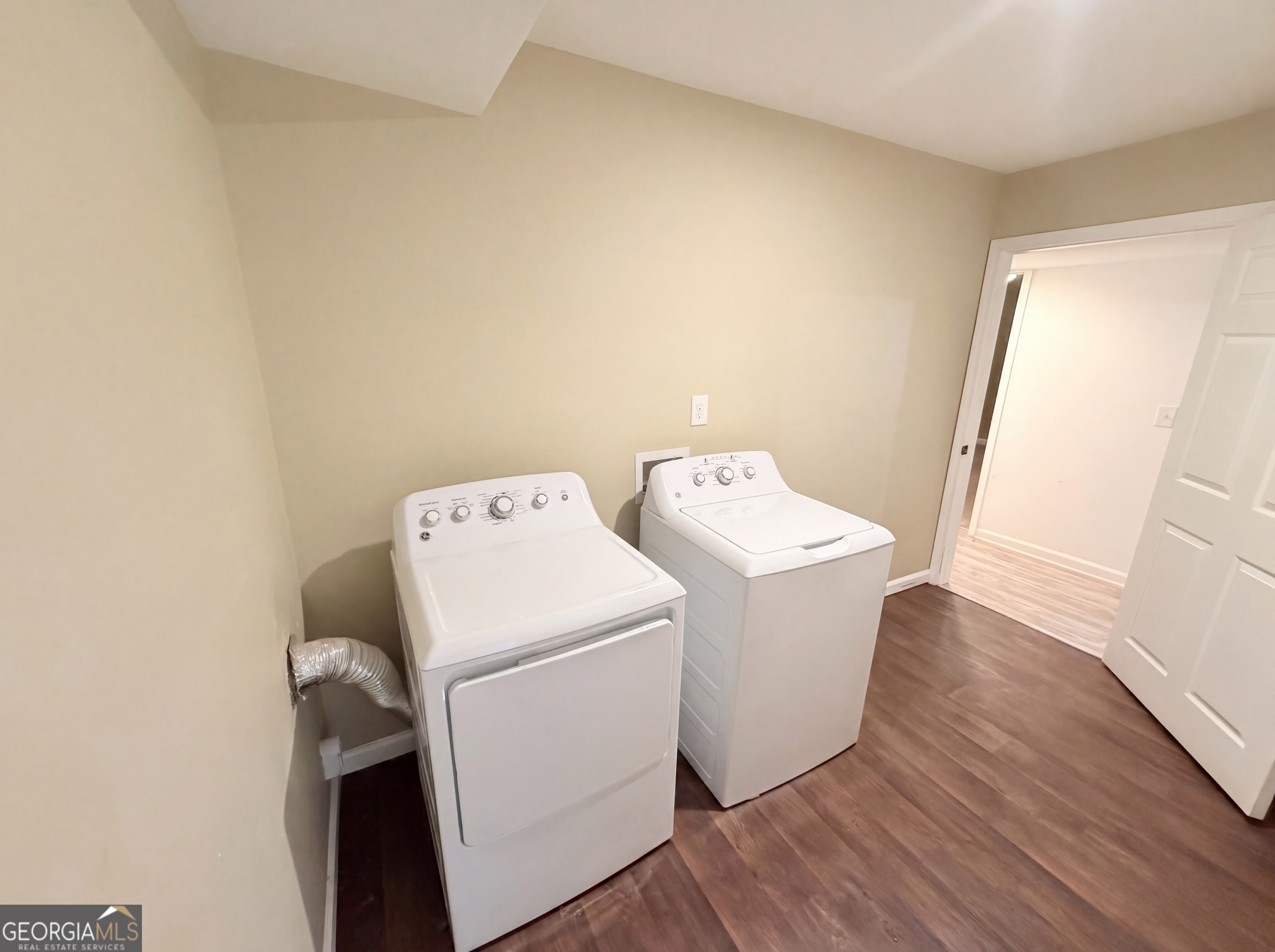 1663 Seayes Road SW Mableton GA 30126