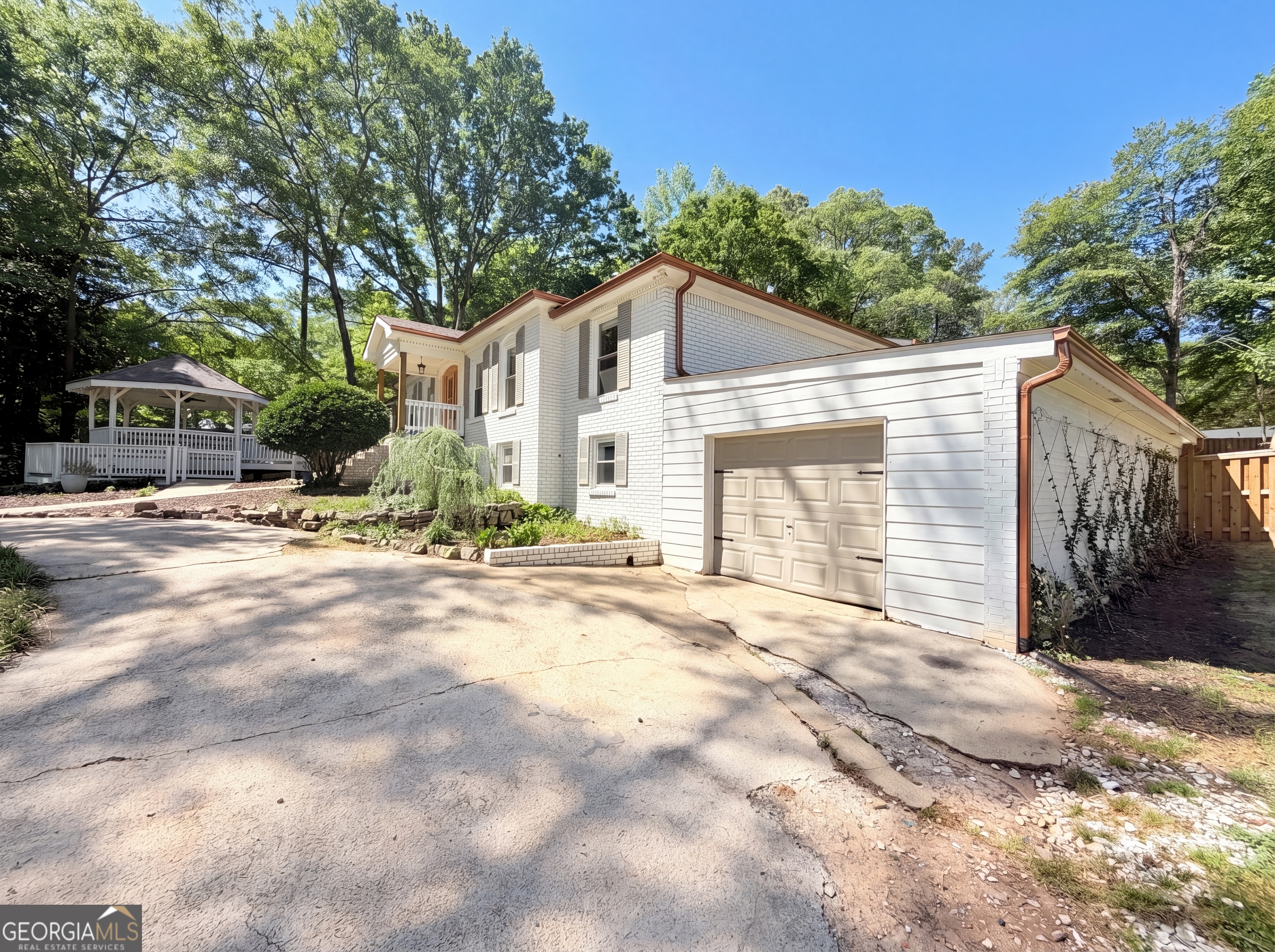 1663 Seayes Road SW Mableton GA 30126