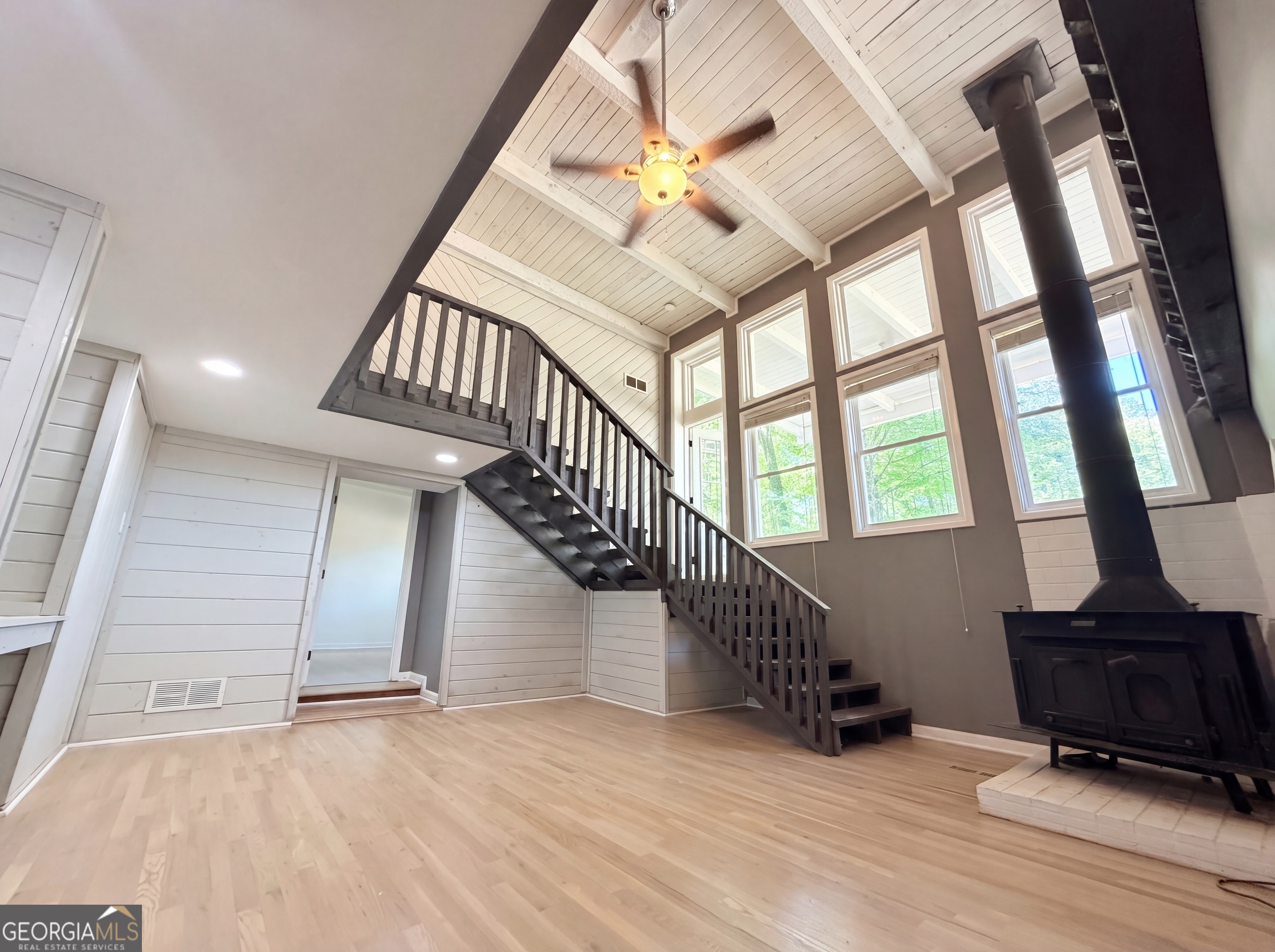 1663 Seayes Road SW Mableton GA 30126