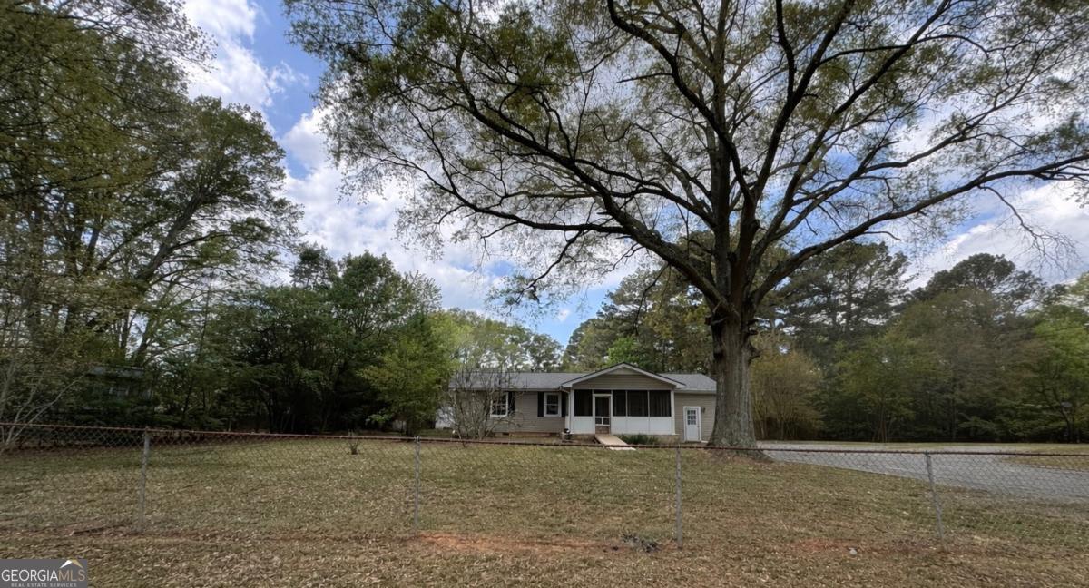 26 Plainview Drive SW Cartersville GA 30120