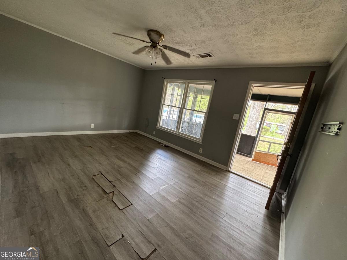 26 Plainview Drive SW Cartersville GA 30120