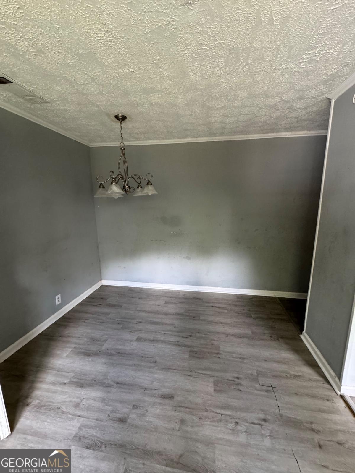 26 Plainview Drive SW Cartersville GA 30120