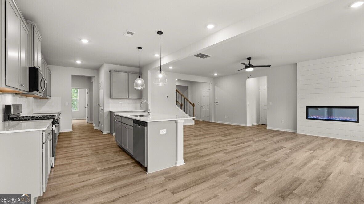 3121 Hallsley Drive South Fulton GA 30349
