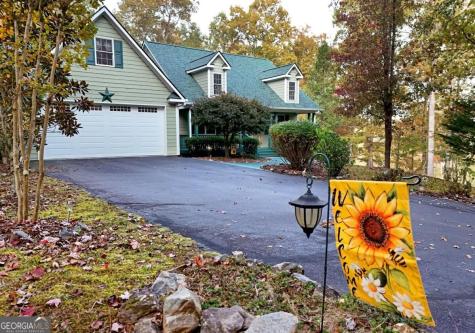 1514 Smithfield Lane Young Harris GA 30582