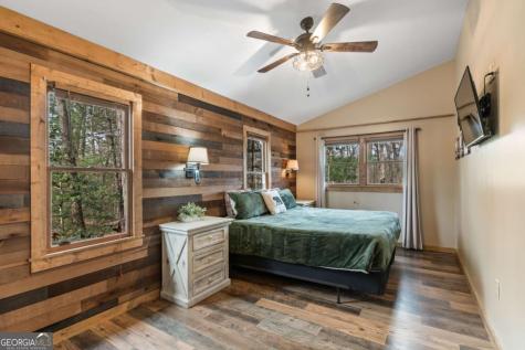 162 Little Falls Drive Mineral Bluff GA 30559