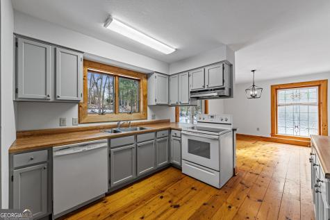 102 Captains Cove Blairsville GA 30512
