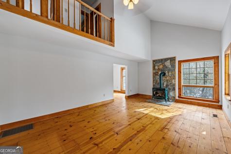 102 Captains Cove Blairsville GA 30512