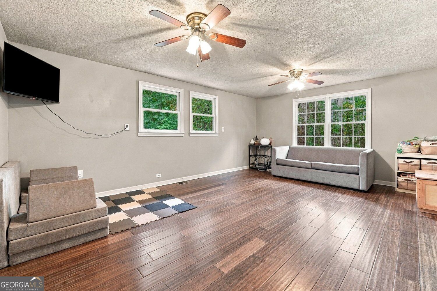 698 Spring Place Road NE White GA 30184