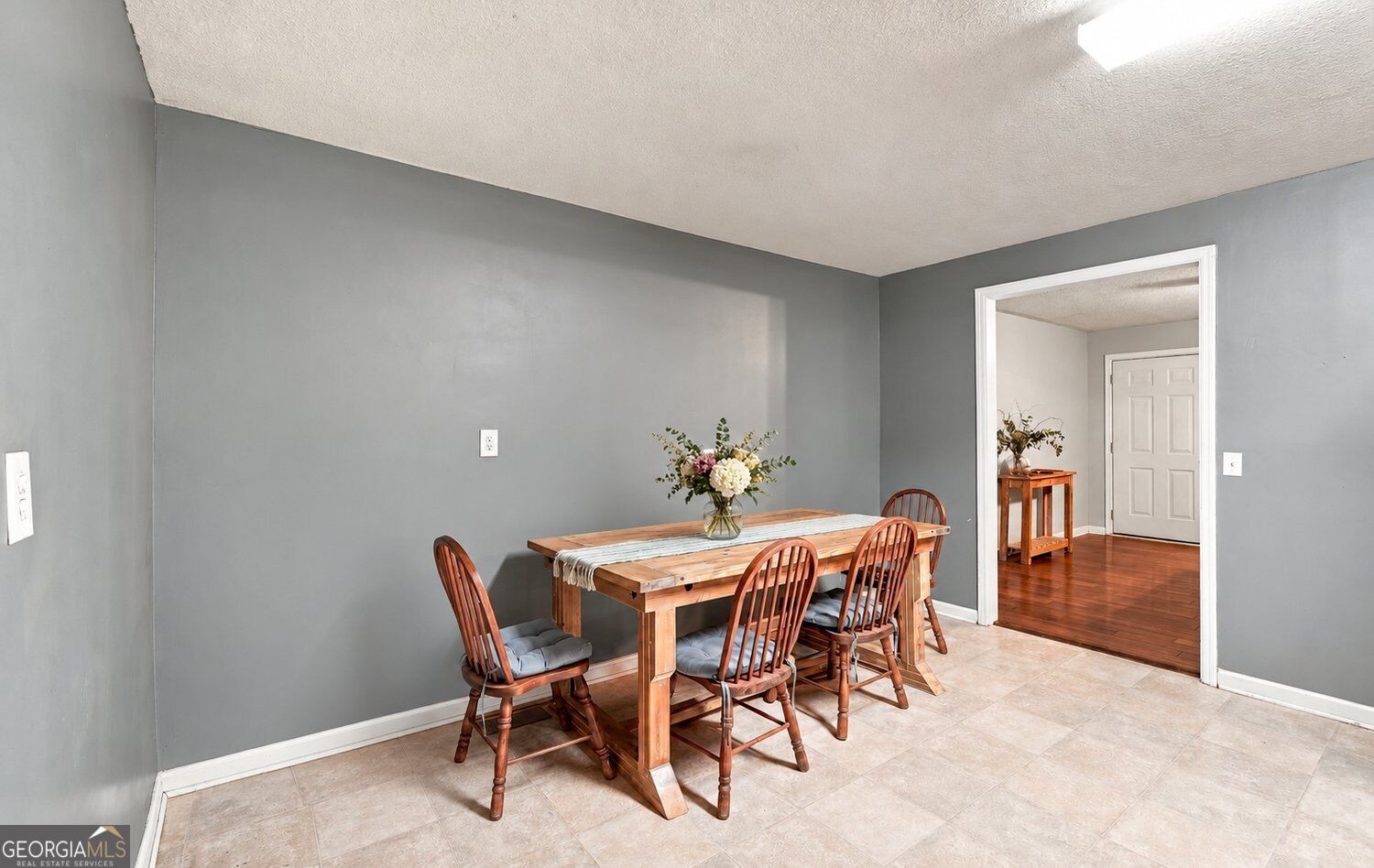 698 Spring Place Road NE White GA 30184