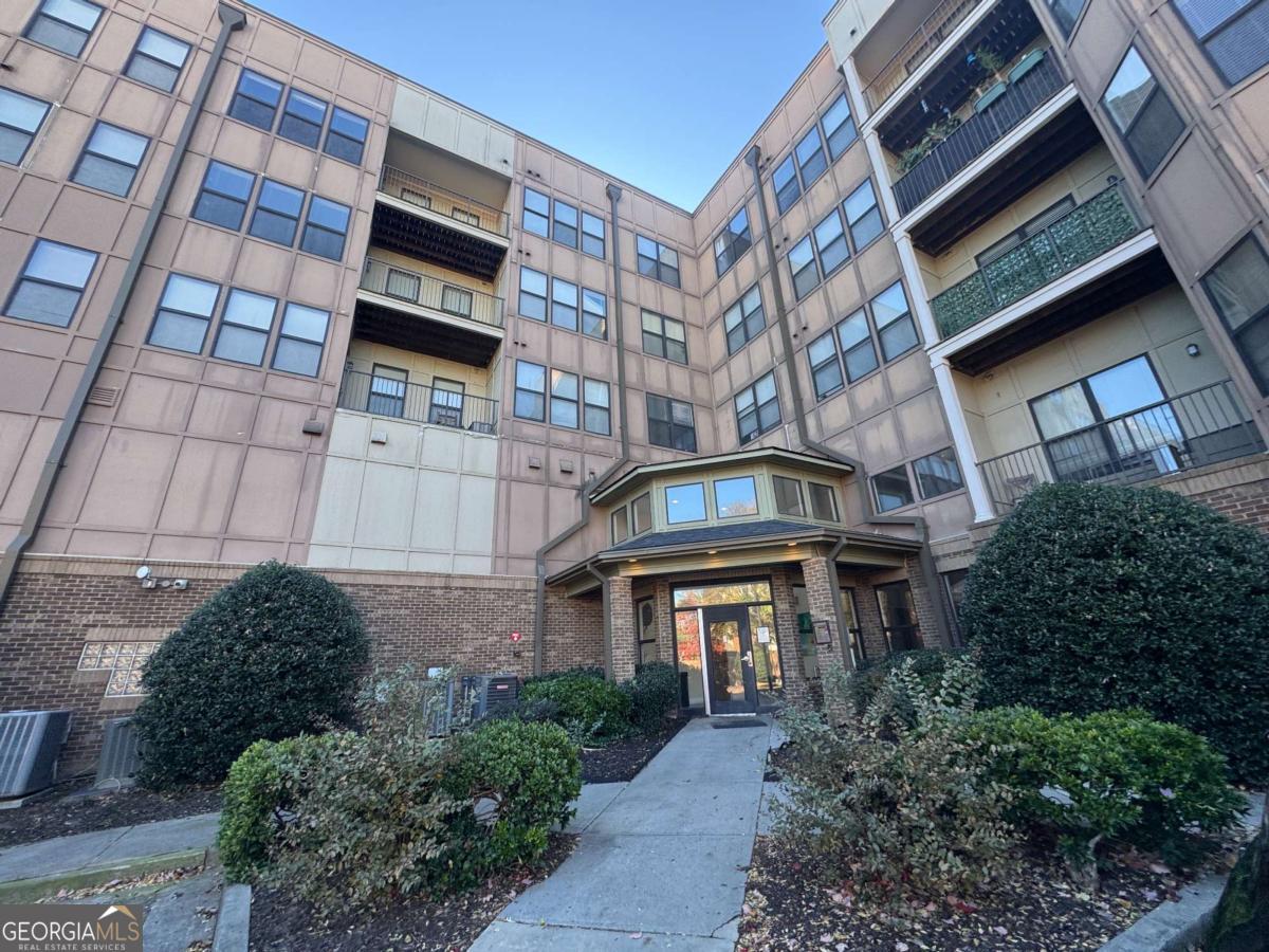 898 Oak Street SW Atlanta GA 30310