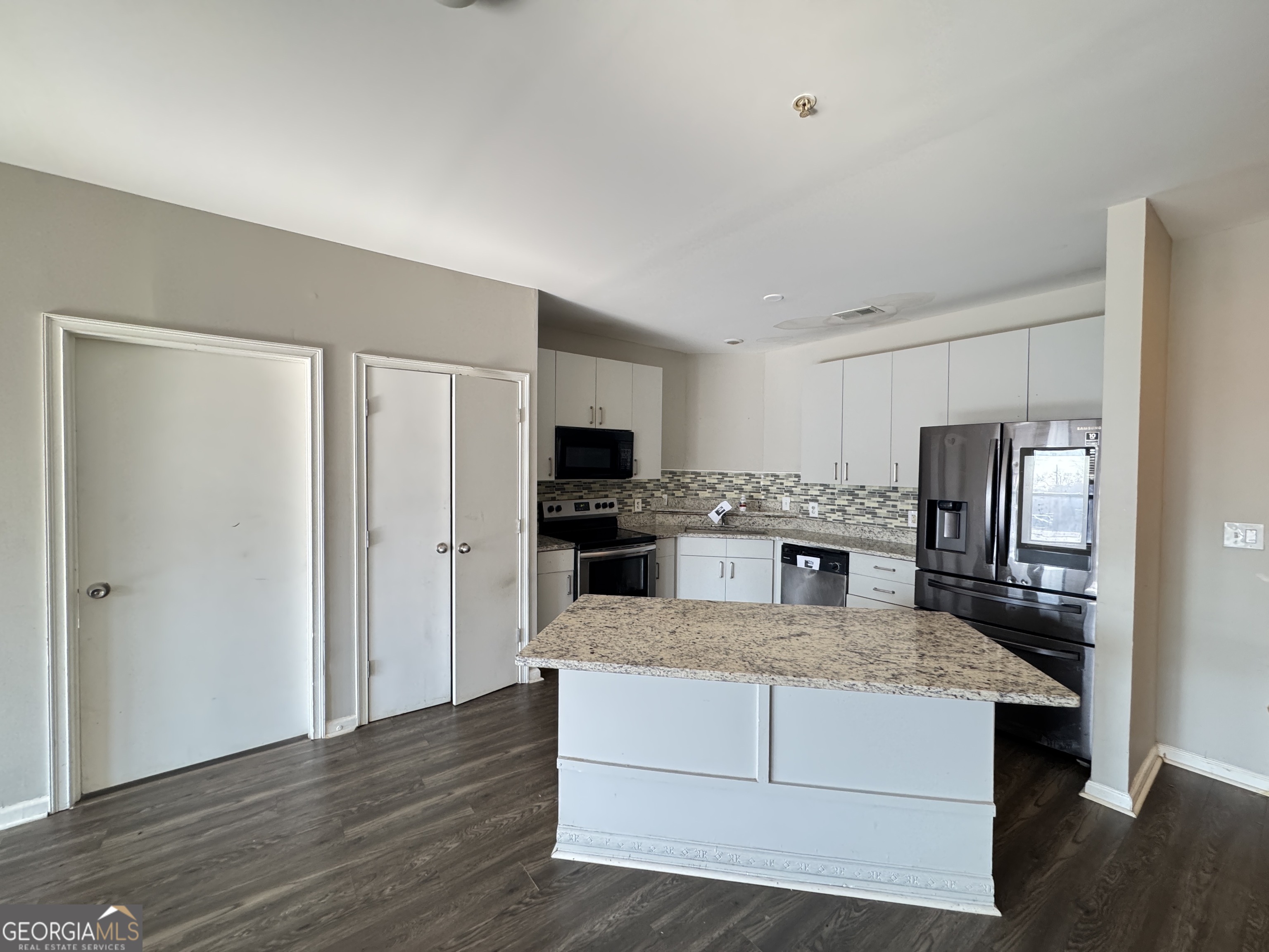 898 Oak Street SW Atlanta GA 30310