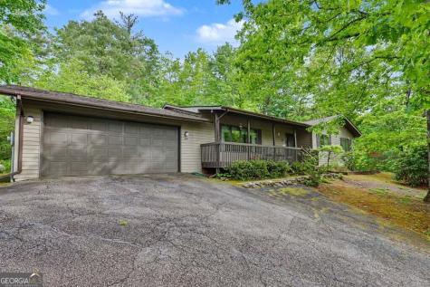 24 Taylor Valley Road Clayton GA 30525