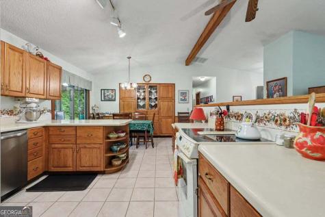 24 Taylor Valley Road Clayton GA 30525