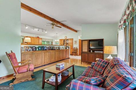 24 Taylor Valley Road Clayton GA 30525