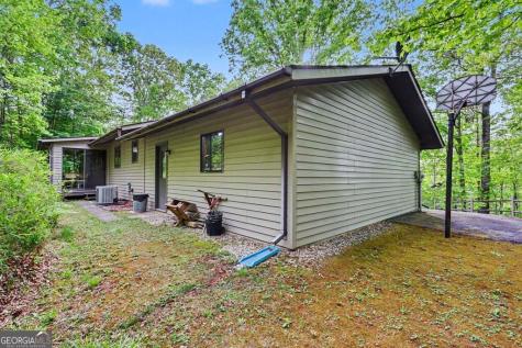 24 Taylor Valley Road Clayton GA 30525