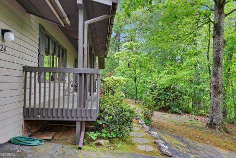 24 Taylor Valley Road Clayton GA 30525