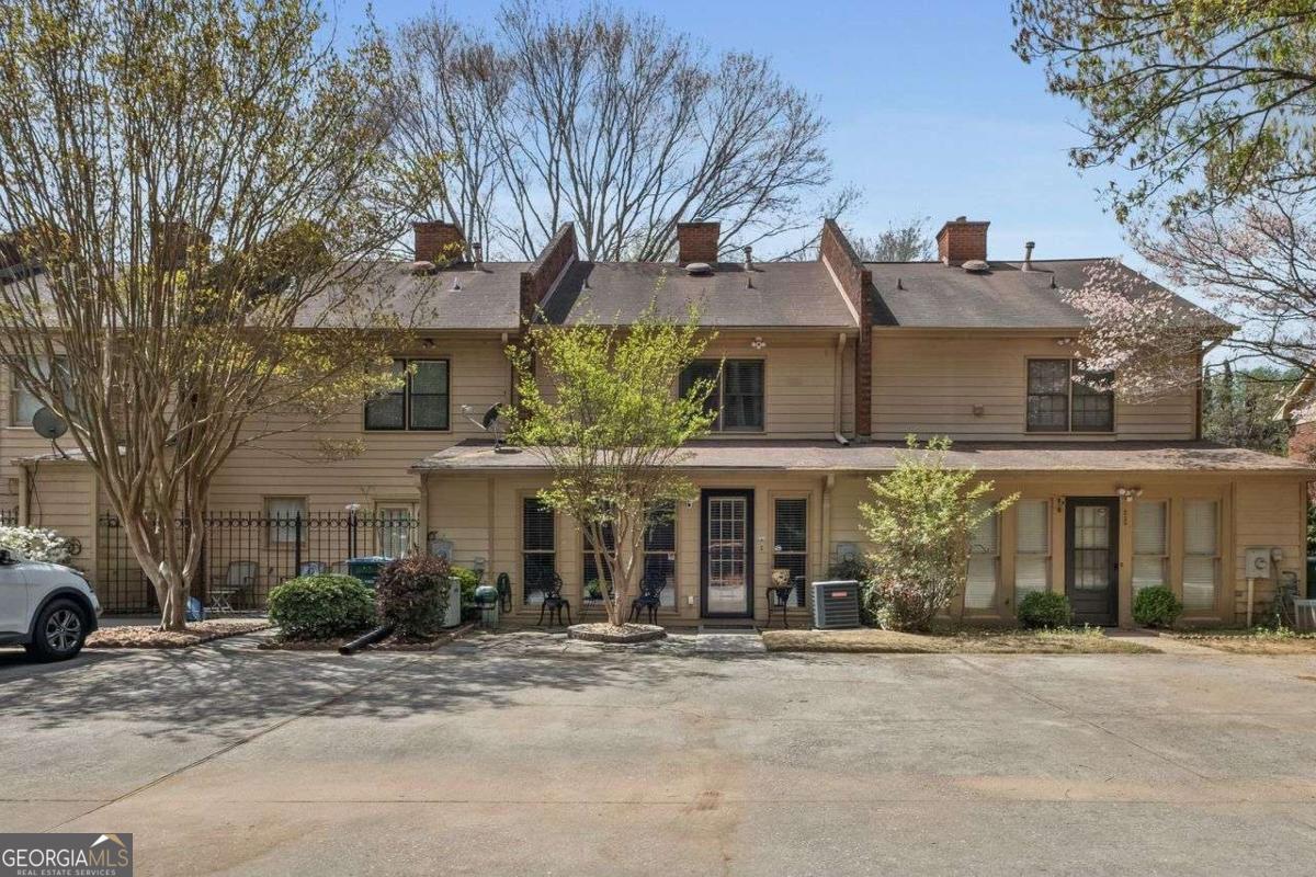 253 Braxton Place Tucker GA 30084