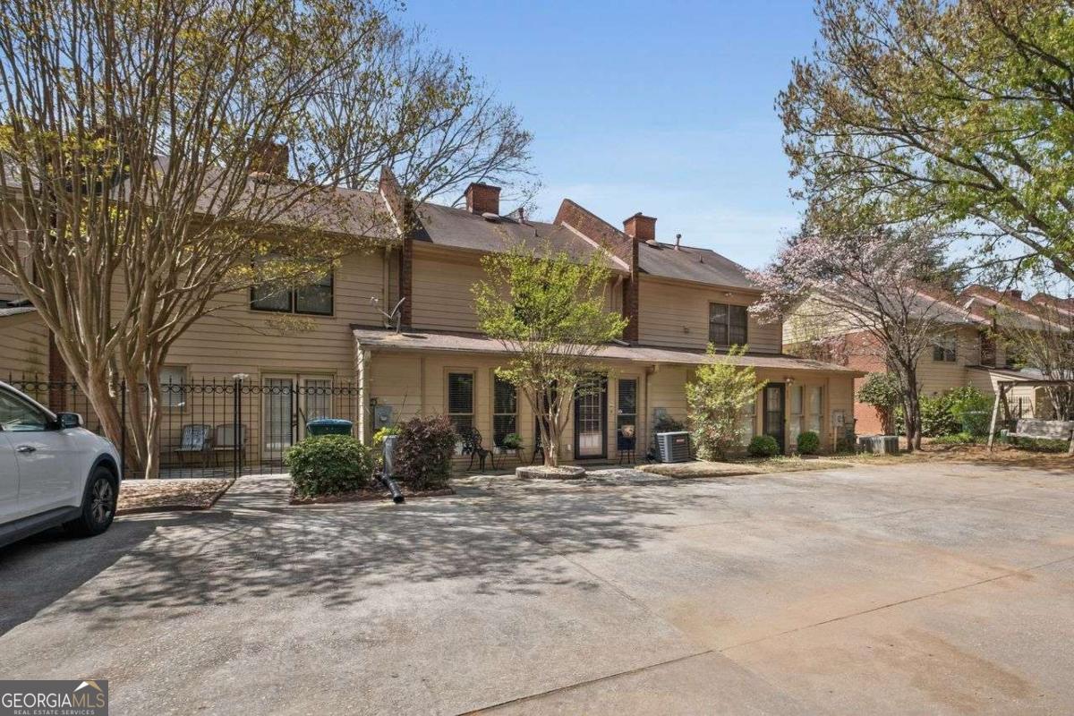 253 Braxton Place Tucker GA 30084