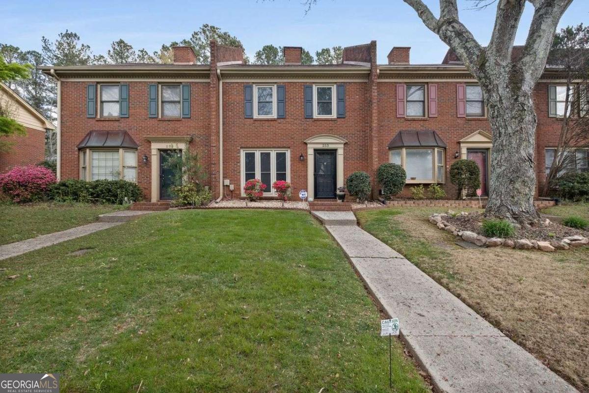 253 Braxton Place Tucker GA 30084