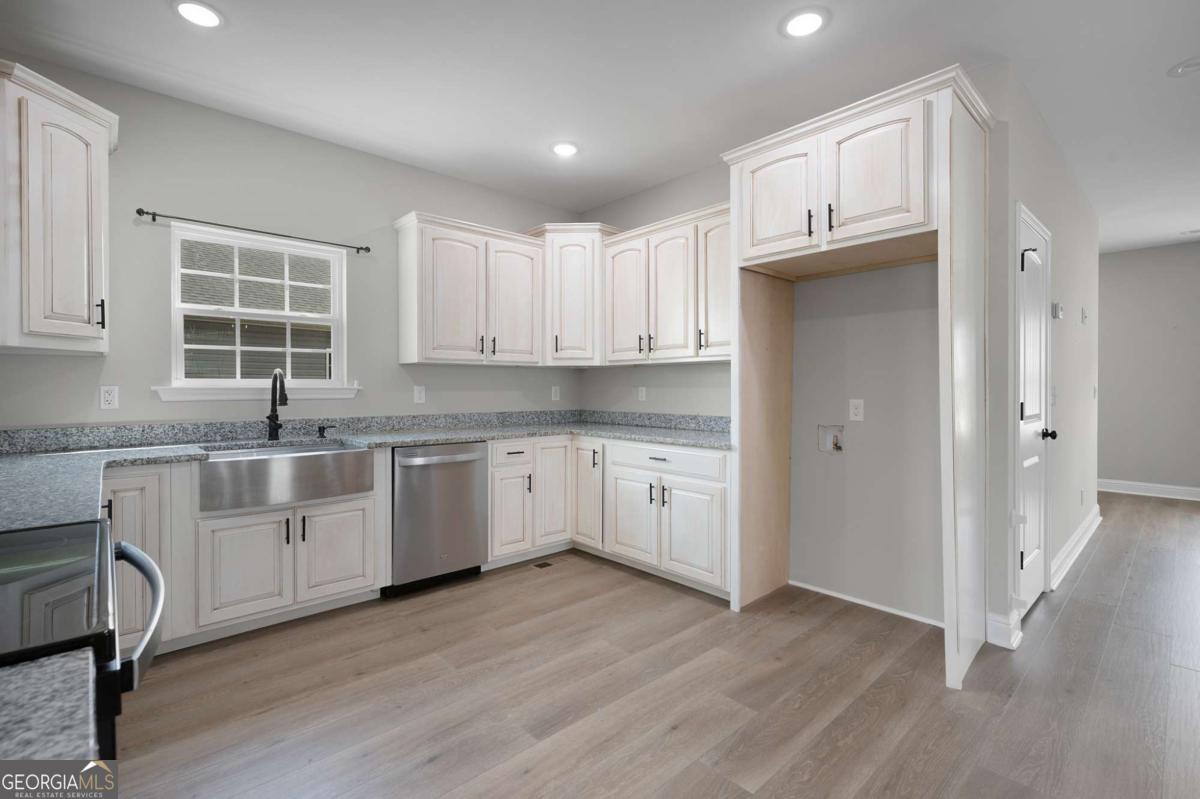 422 Coahulla Creek Drive Dalton GA 30721