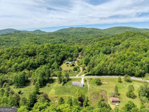 2514 Skeenah Gap Road Suches GA 30572