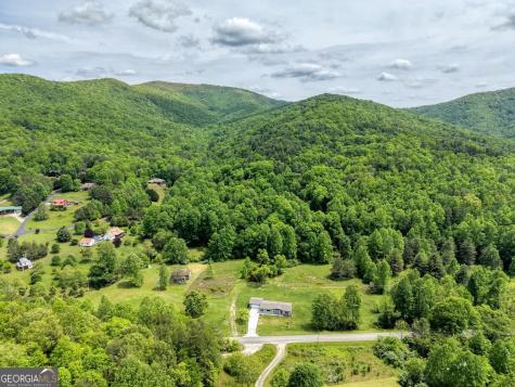 2514 Skeenah Gap Road Suches GA 30572