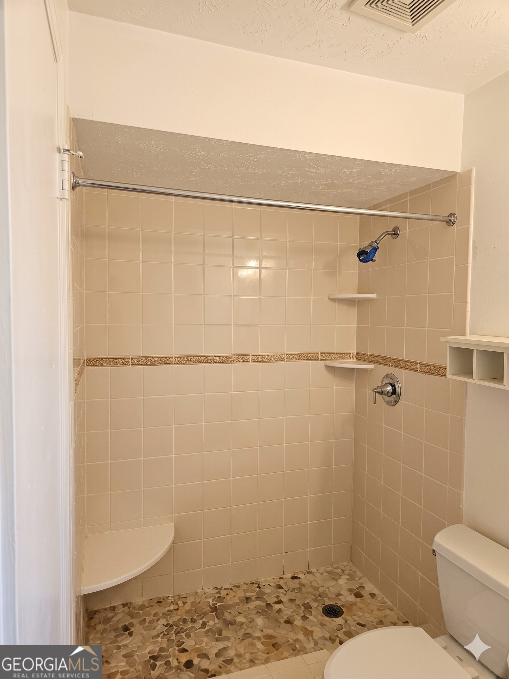 3120 Seven Pines #202 Court Atlanta GA 30339