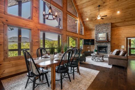 42 Little Creek Overlook Drive Blue Ridge GA 30513
