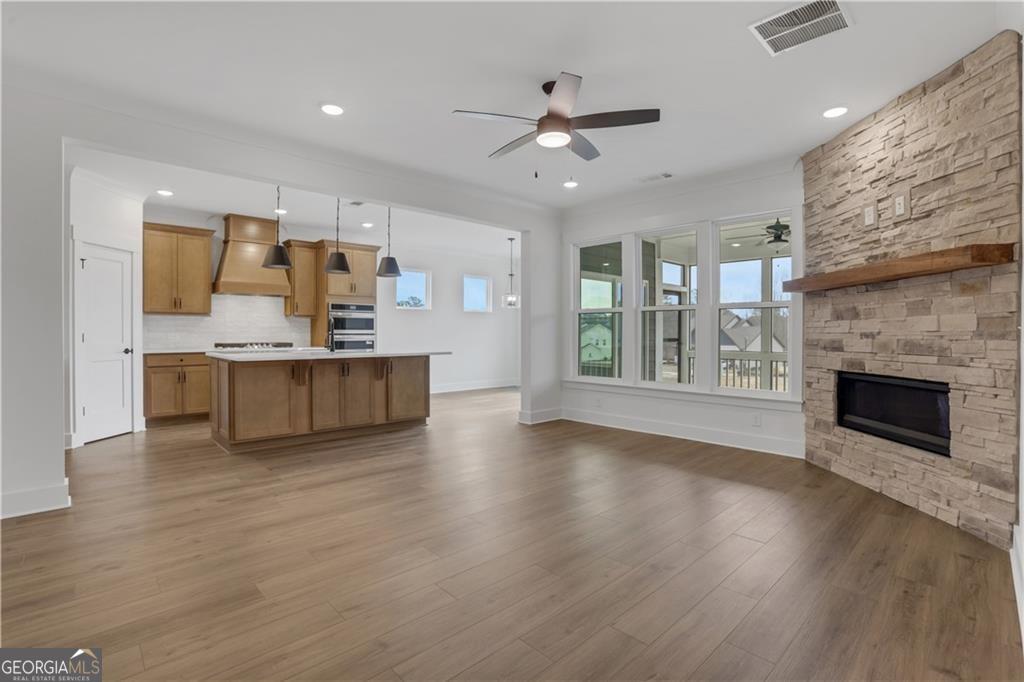 160 Coffee Lane Hoschton GA 30548
